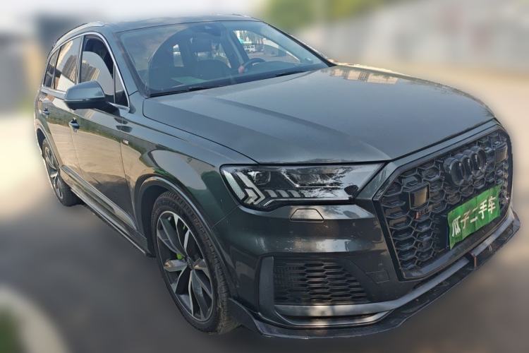 Used Audi Q7 2020 55 TFSI quattro S line sports model Front Right 45 Deg