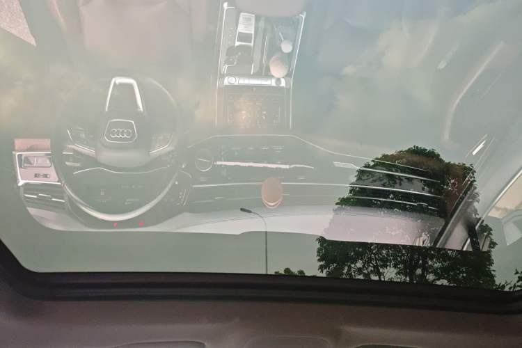 Used Audi Q7 2020 55 TFSI quattro Prestige Exclusive Edition Headliner