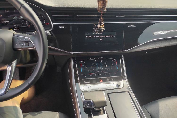 Used Audi Q7 2020 55 TFSI quattro S line sports model Interior 2