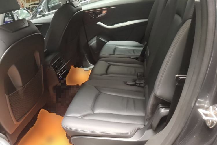 Used Audi Q7 2020 55 TFSI quattro S line sports model Left Rear Seat