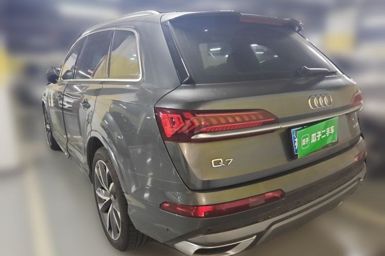 Used Audi Q7 2020 55 TFSI quattro S line sports model Rear Left 45 Deg