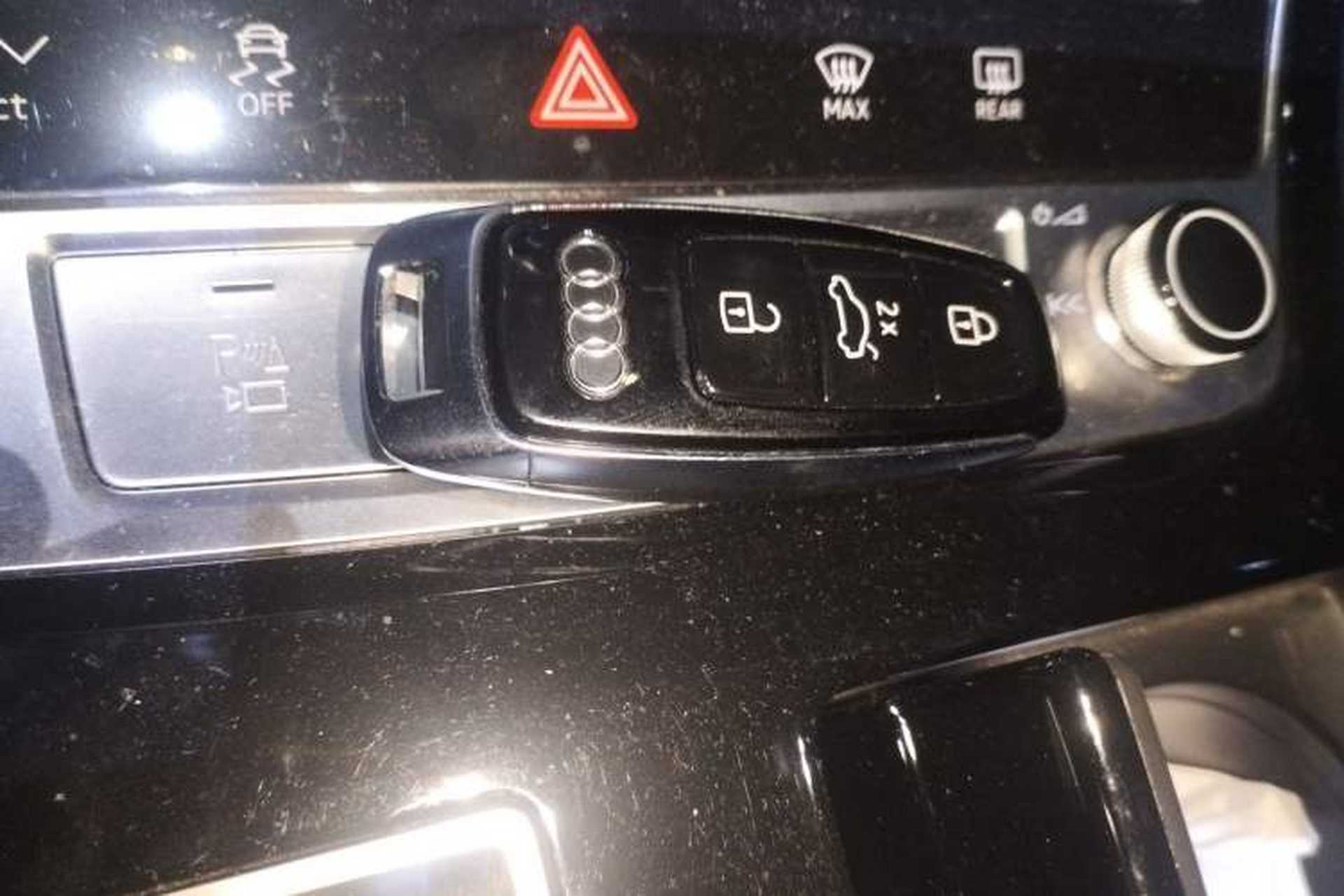 Used Audi Q7 2020 55 TFSI quattro S line sports model Vehicle Key