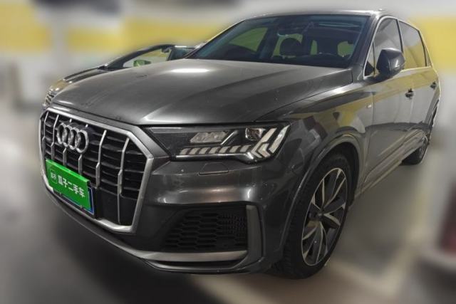 Used Audi Q7 2020 55 TFSI quattro S line sports model