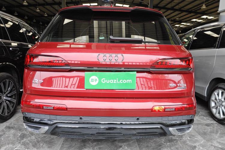 Used Audi Q7 2020 55 TFSI quattro S line sports model Rear