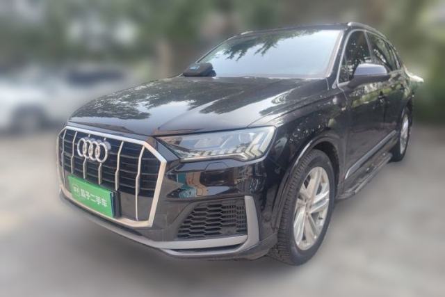 Used Audi Q7 2021 55 TFSI quattro S line Sport model