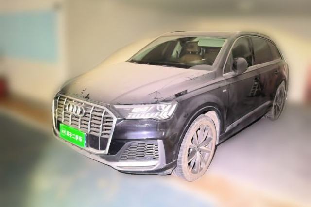 Used Audi Q7 2021 55 TFSI quattro S line Sport model