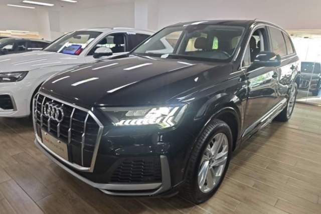 Used Audi Q7 2021 55 TFSI quattro S line Sport model