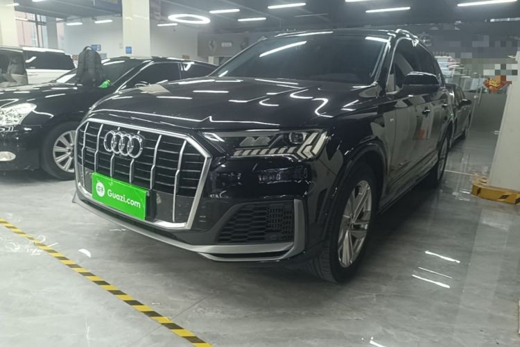 Used Audi Q7 2021 55 TFSI quattro S line Sport model Guazi used car, China used car export, Used car for sale, Used  cars, Cheapest cars for sale