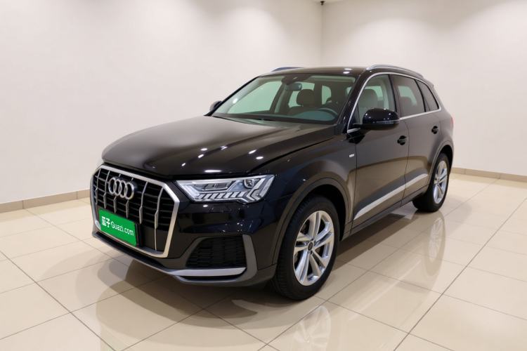 Used Audi Q7 2021 45 TFSI quattro S line Sport model Guazi used car, China used car export, Used car for sale, Used  cars, Cheapest cars for sale