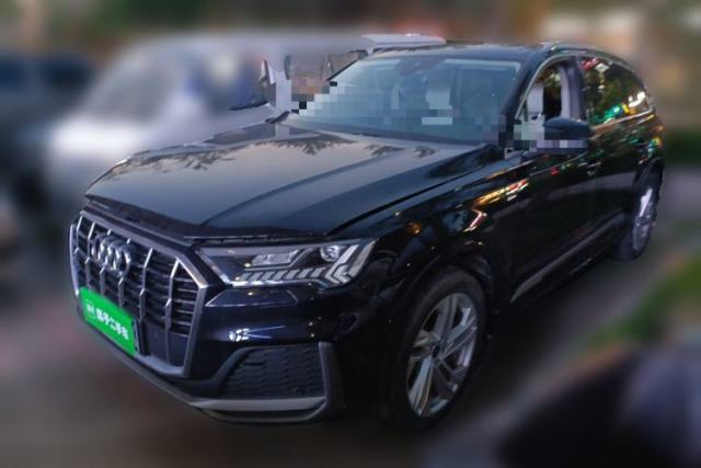 Used Audi Q7 2021 45 TFSI quattro S line Sport model