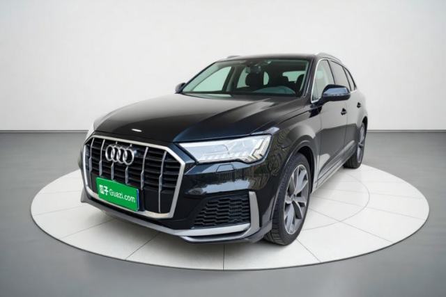 Used Audi Q7 2021 55 TFSI quattro S line Sport model