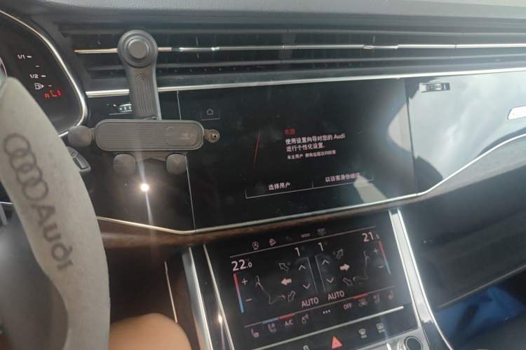 Used Audi Q7 2021 55 TFSI quattro S line Sport model Audio And AC Panel