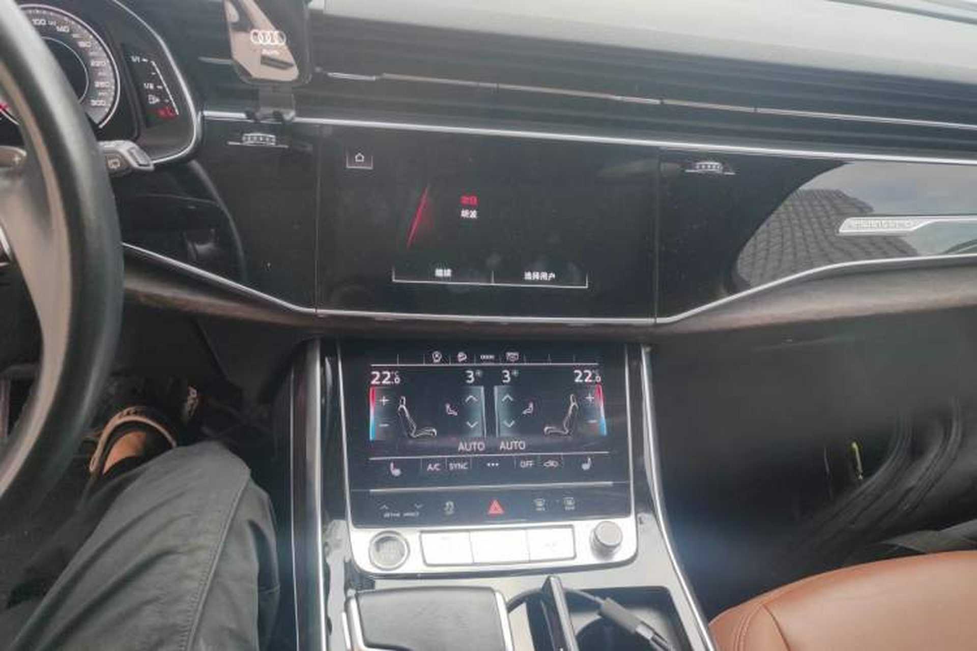 Used Audi Q7 2021 45 TFSI quattro S line Sport model Audio And AC Panel