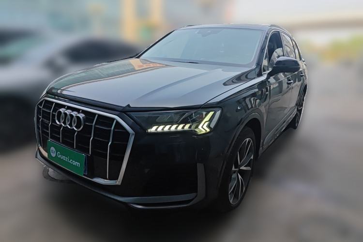Used Audi Q7 2021 55 TFSI quattro S line Sport model Guazi used car, China used car export, Used car for sale, Used cars, Cheapest cars for sale