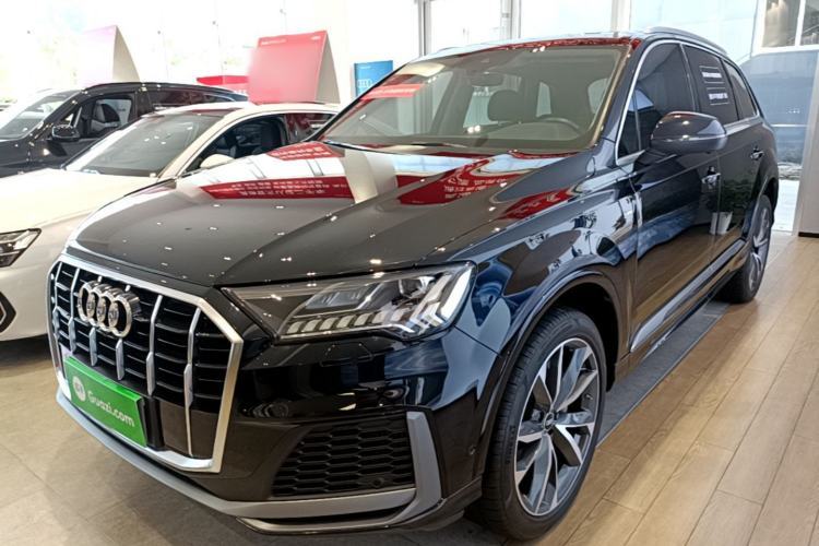 Used Audi Q7 2021 55 TFSI quattro S line Sport model Guazi used car, China used car export, Used car for sale, Used cars, Cheapest cars for sale