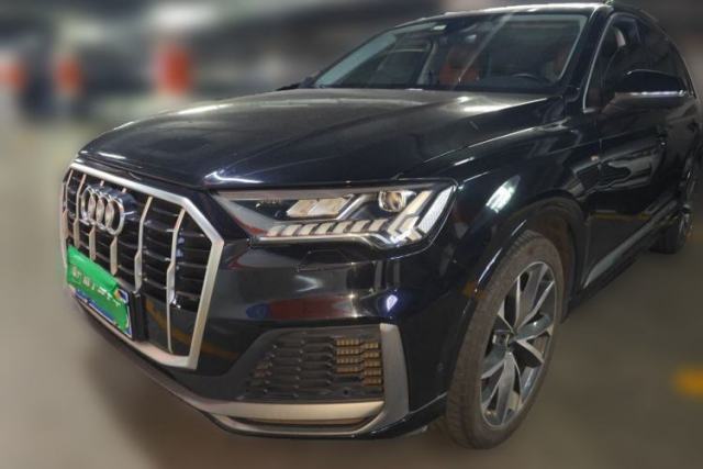 Used Audi Q7 2021 55 TFSI quattro S line Sport model