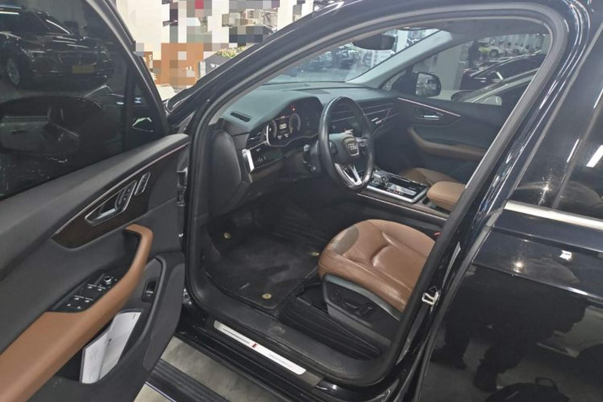 Used Audi Q7 2021 55 TFSI quattro S line Sport model Driver Seat