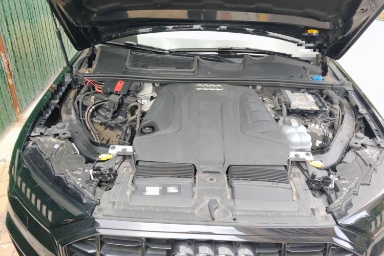 Used Audi Q7 2021 45 TFSI quattro S line Sport model Engine Bay