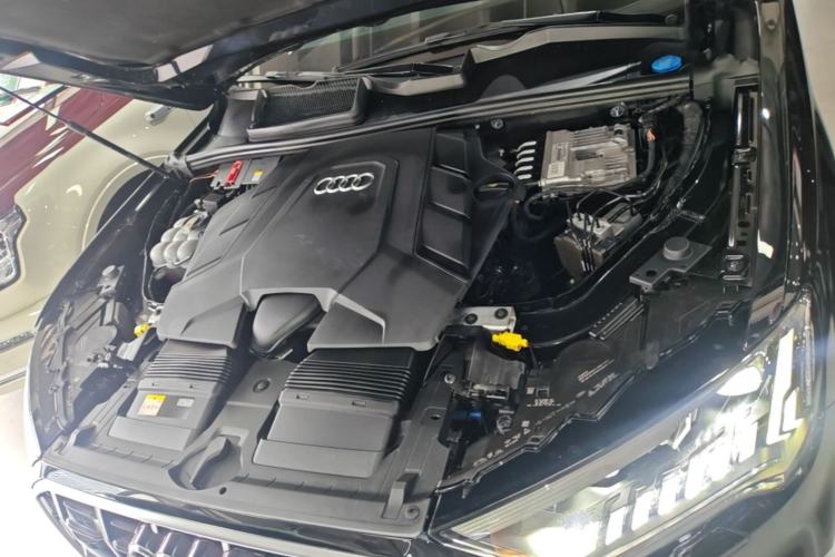 Used Audi Q7 2021 55 TFSI quattro S line Prestige Edition Engine Bay
