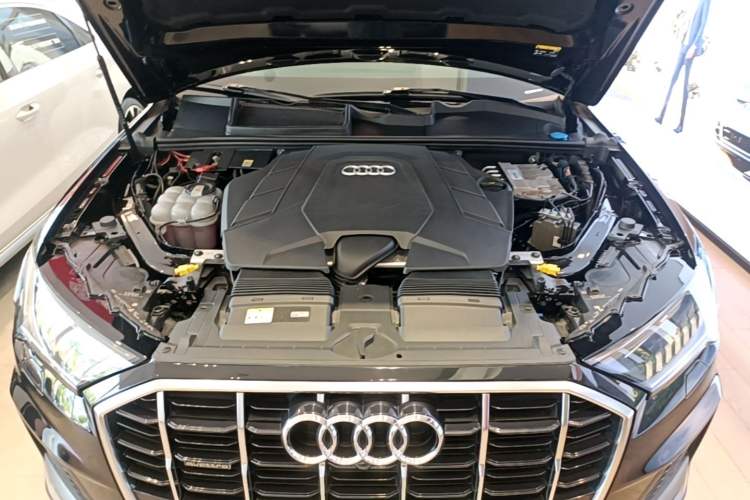Used Audi Q7 2021 55 TFSI quattro S line Sport model Engine Bay