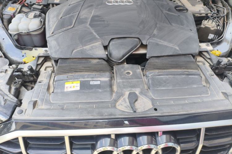 Used Audi Q7 2021 55 TFSI quattro S line Sport model Engine Bay