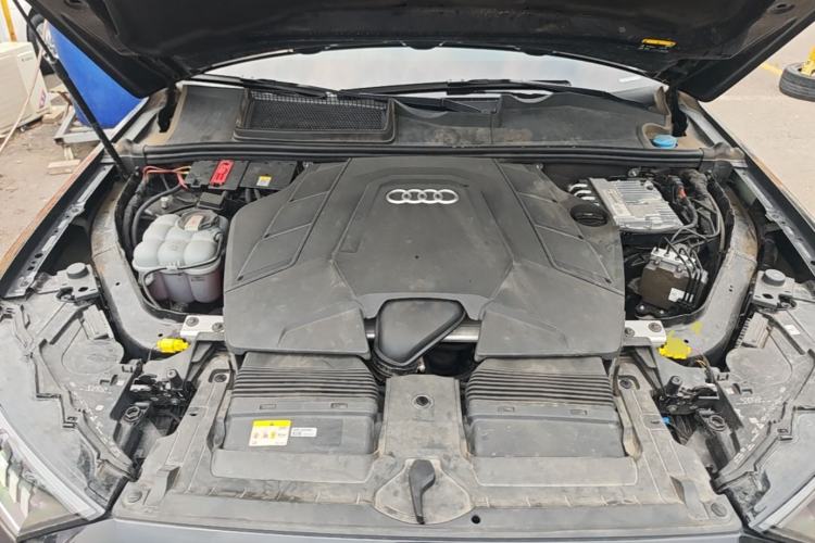 Used Audi Q7 2021 55 TFSI quattro S line Sport model Engine Bay