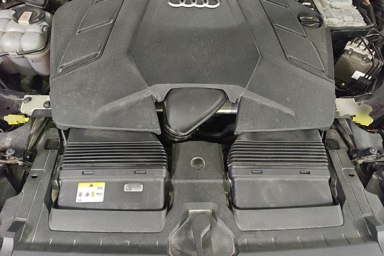 Used Audi Q7 2021 55 TFSI quattro S line Prestige Edition Engine Bay
