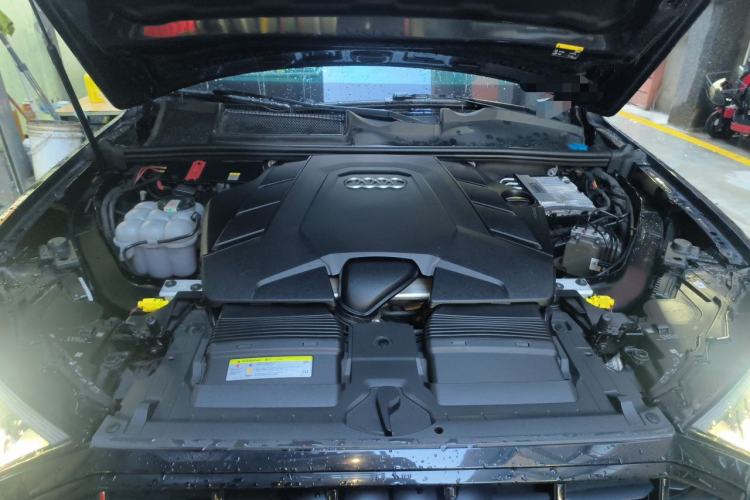Used Audi Q7 2021 55 TFSI quattro S line Sport model Engine Bay