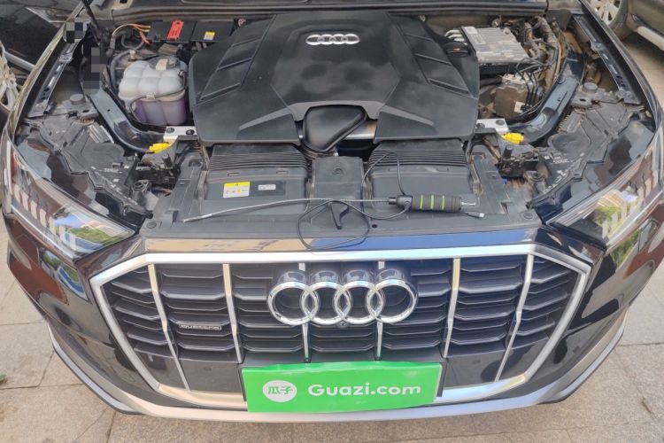 Used Audi Q7 2021 55 TFSI quattro S line Sport model Engine Bay