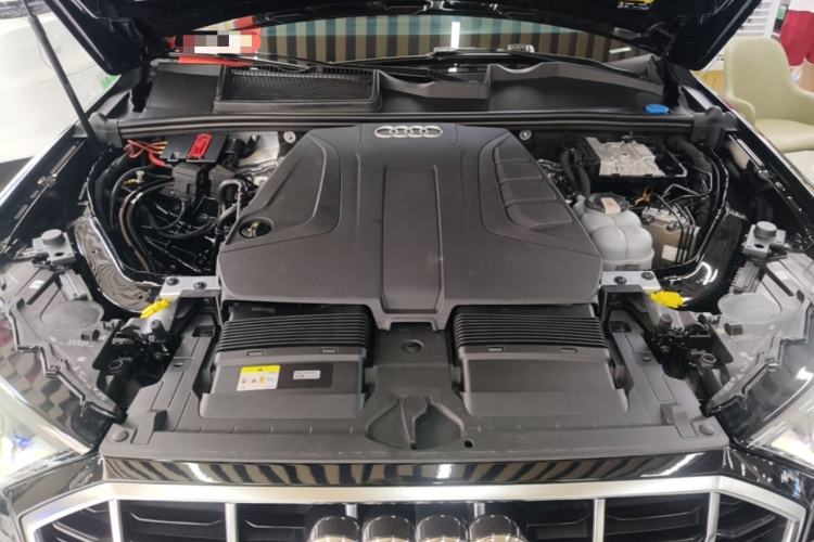 Used Audi Q7 2021 45 TFSI quattro S line Sport model Engine Bay