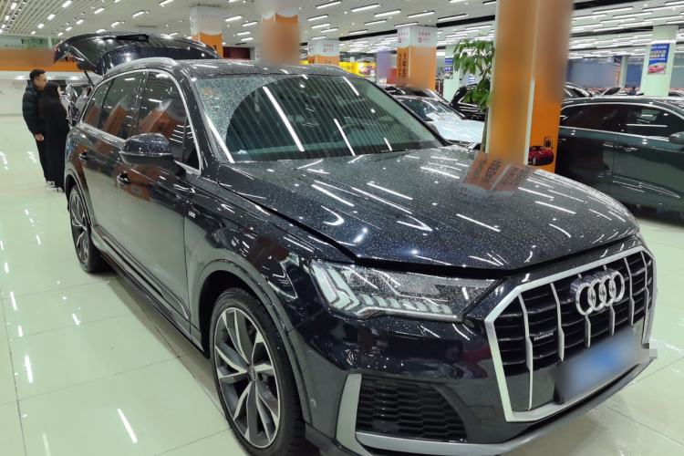 Used Audi Q7 2021 55 TFSI quattro S line Sport model Exterior 1