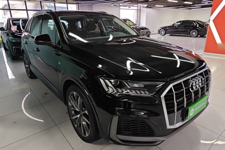 Used Audi Q7 2021 55 TFSI quattro S line Sport model Exterior 1