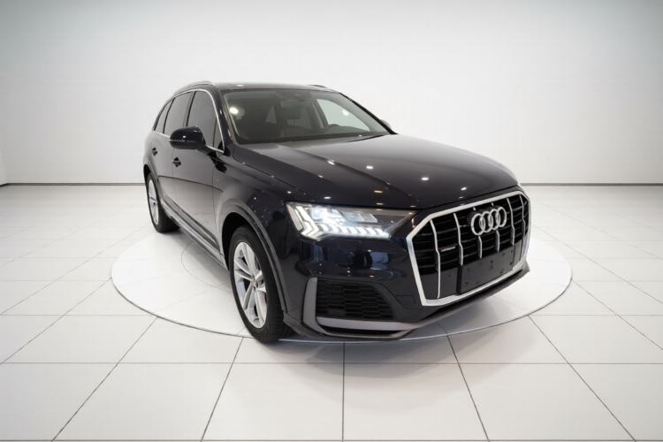 Used Audi Q7 2021 55 TFSI quattro S line Sport model Exterior 1
