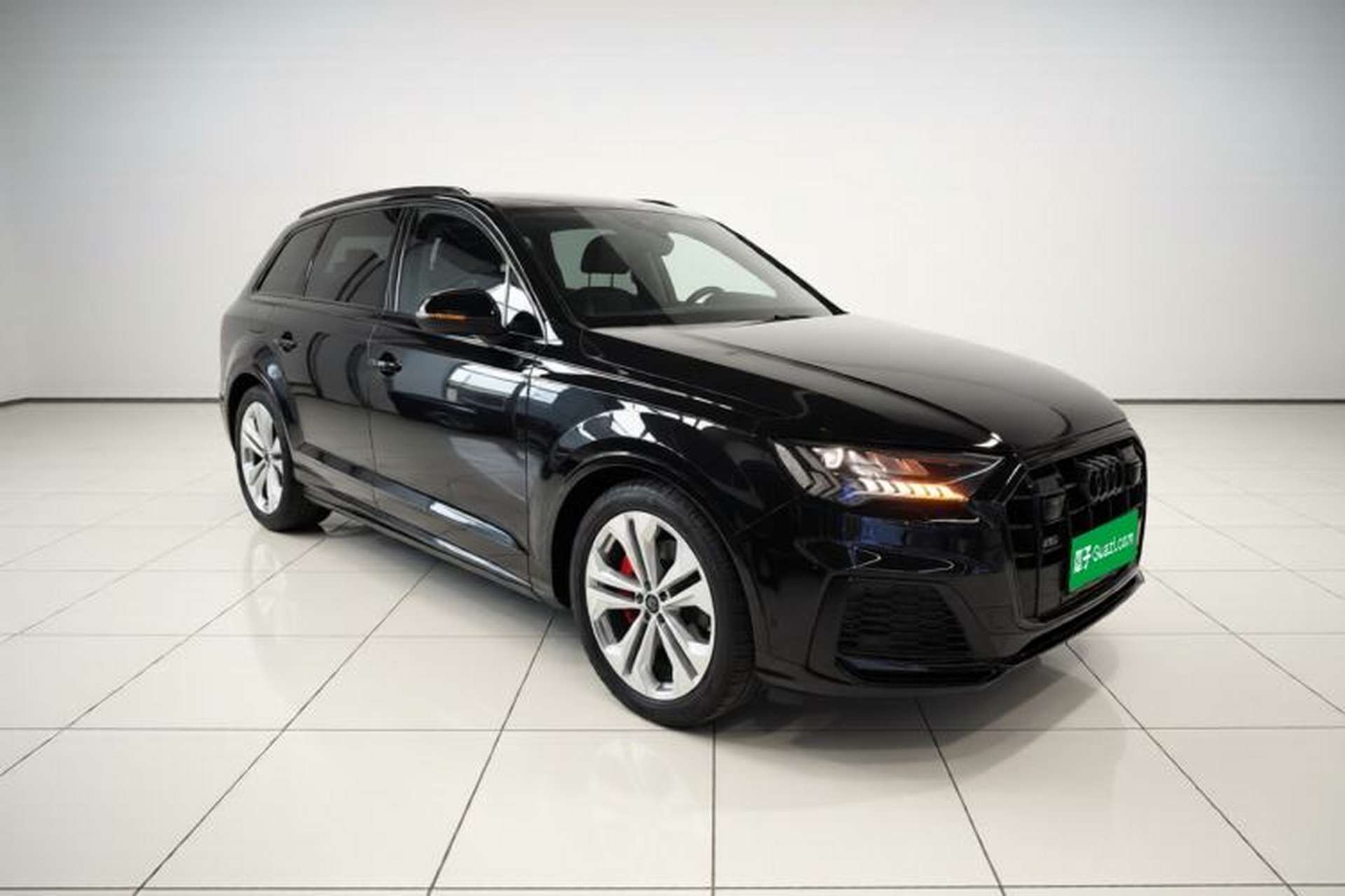 Used Audi Q7 2021 55 TFSI quattro S line Sport model Exterior 1
