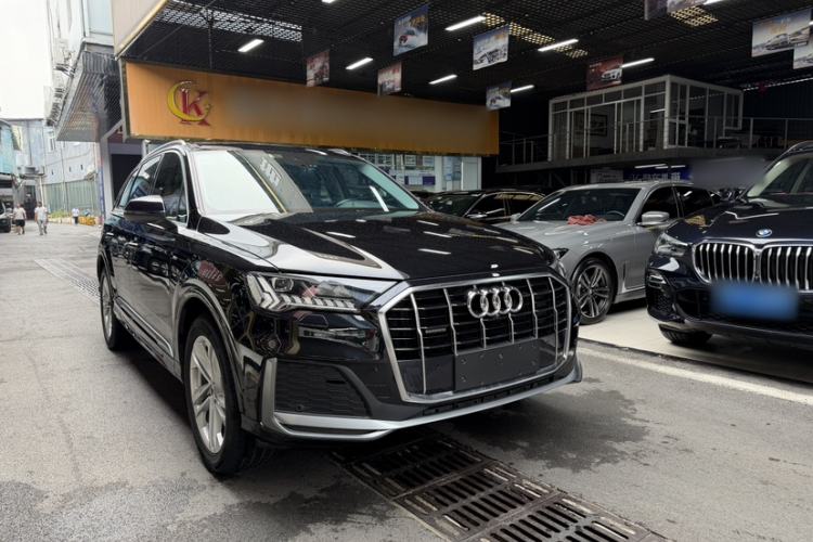 Used Audi Q7 2021 45 TFSI quattro S line Sport model Exterior 1
