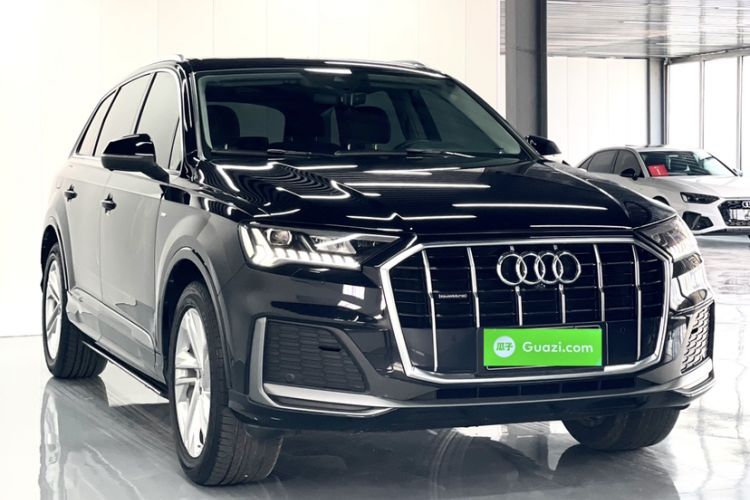 Used Audi Q7 2021 45 TFSI quattro S line Sport model Exterior 2