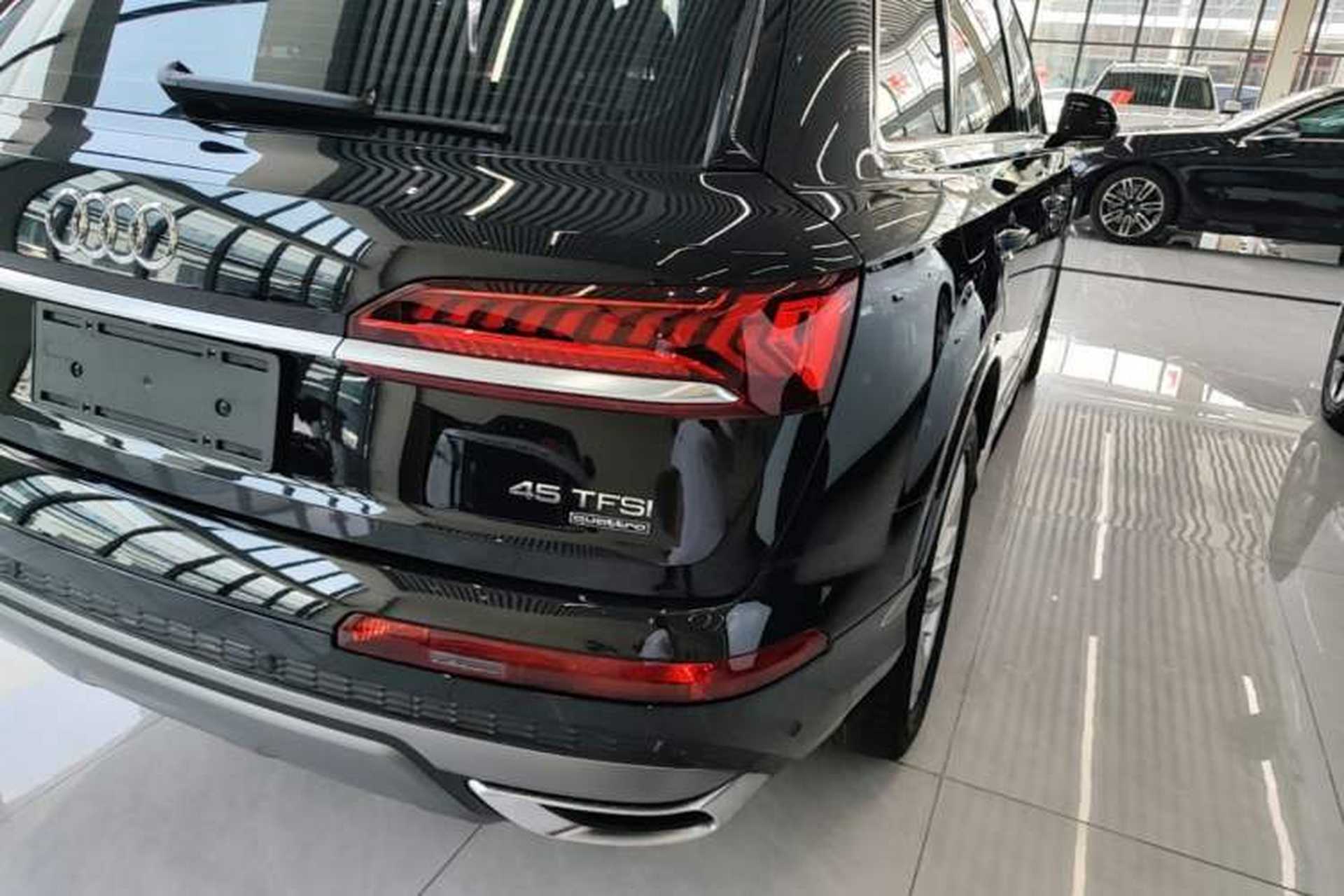 Used Audi Q7 2021 45 TFSI quattro S line Sport model Exterior 3