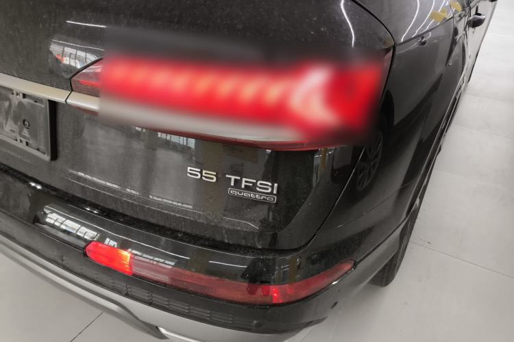 Used Audi Q7 2021 55 TFSI quattro S line Sport model Exterior 3