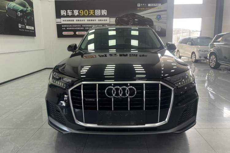 Used Audi Q7 2021 45 TFSI quattro S line Sport model Exterior 4