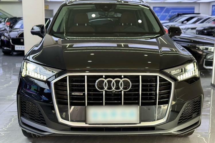 Used Audi Q7 2021 55 TFSI quattro S line Sport model Exterior 4