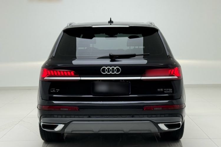 Used Audi Q7 2021 45 TFSI quattro S line Sport model Exterior 4