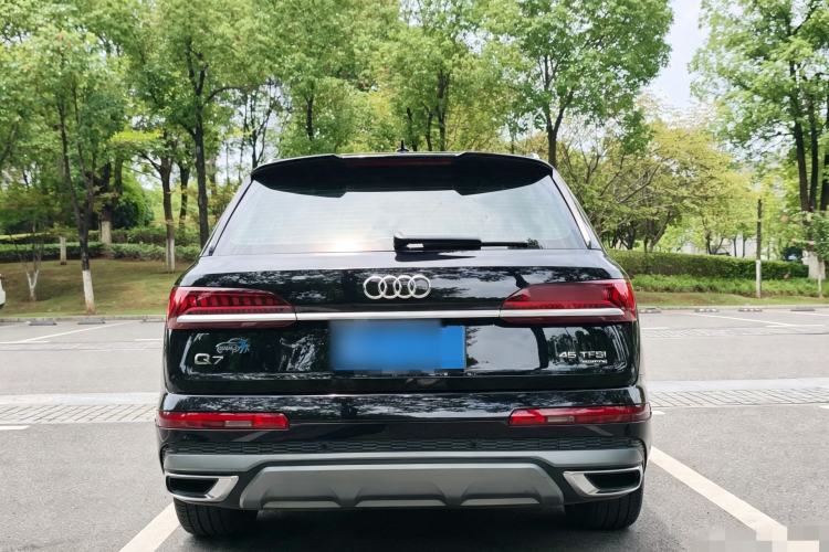 Used Audi Q7 2021 45 TFSI quattro S line Sport model Exterior 4