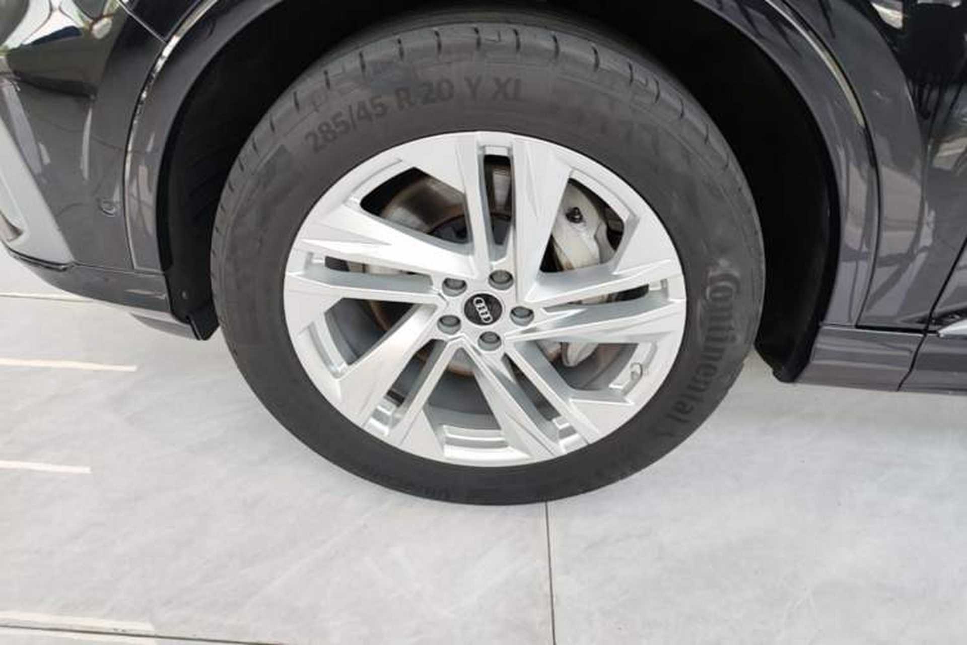 Used Audi Q7 2021 45 TFSI quattro S line Sport model Exterior 4