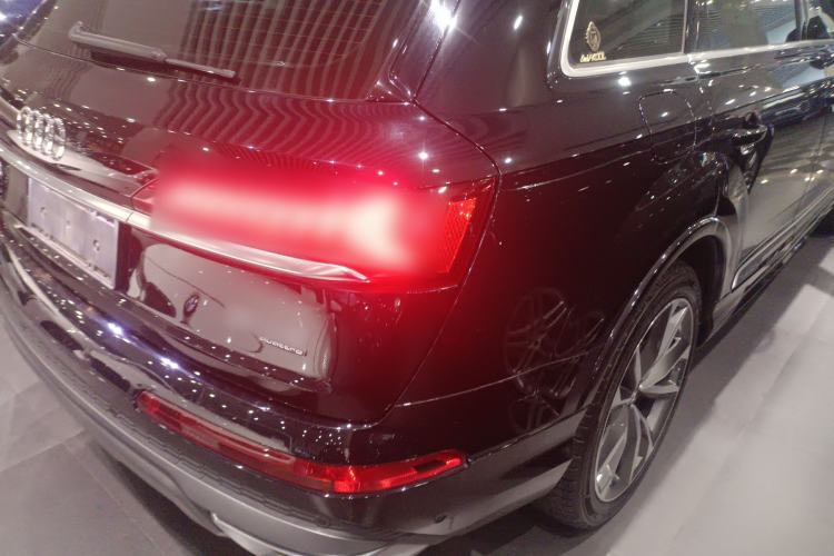 Used Audi Q7 2021 55 TFSI quattro S line Sport model Exterior 6