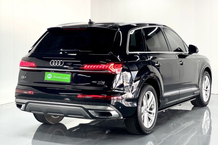 Used Audi Q7 2021 45 TFSI quattro S line Sport model Exterior 6