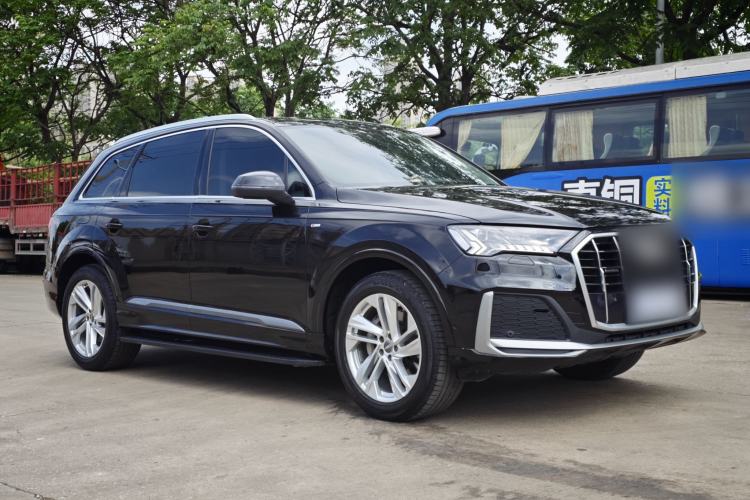 Used Audi Q7 2021 45 TFSI quattro S line Sport model Exterior 6