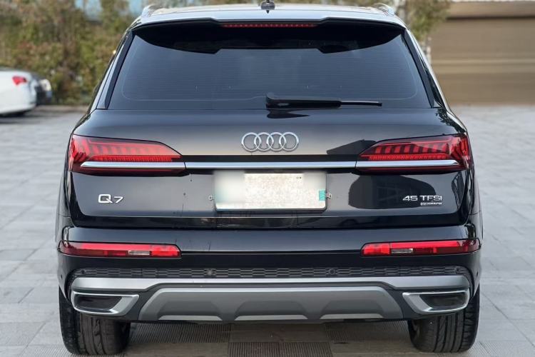 Used Audi Q7 2021 45 TFSI quattro S line Sport model Exterior 6