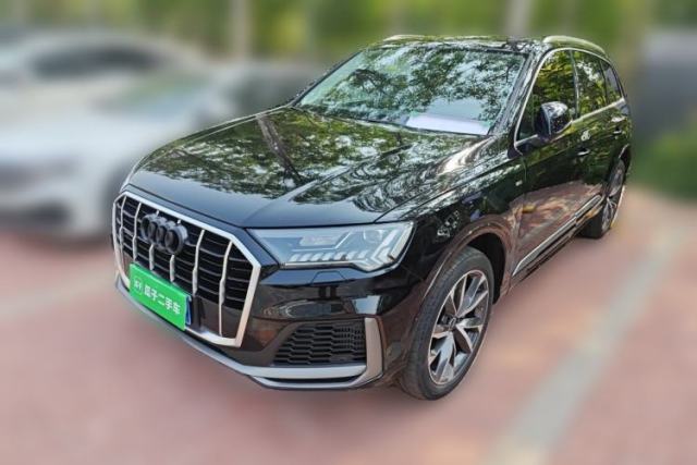 Used Audi Q7 2021 55 TFSI quattro S line Sport model