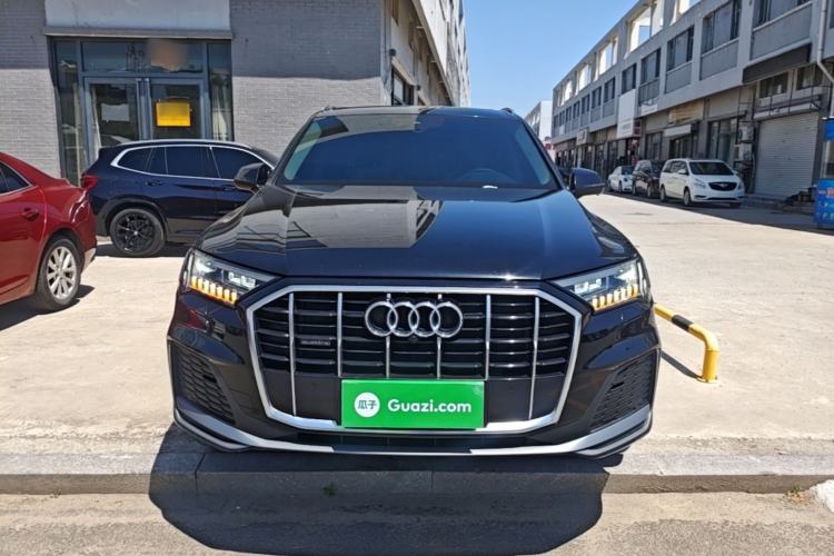 Used Audi Q7 2021 45 TFSI quattro S line Sport model Front