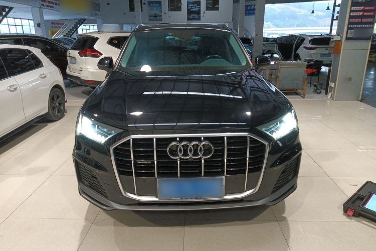 Used Audi Q7 2021 45 TFSI quattro S line Sport model Front